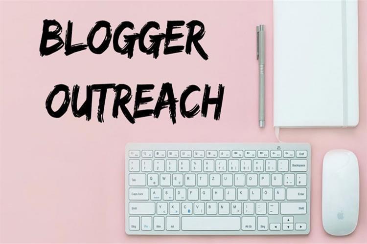 Read more about the article 5 Effective Blogger Outreach & Influencer Outreach Ways